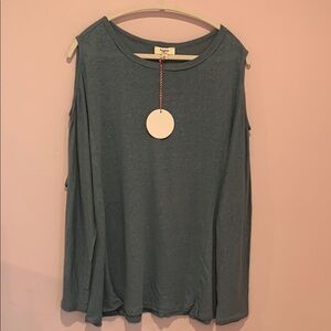 Women’s Hayden LA Cold Shoulder Long Sleeve Top in Seafoam